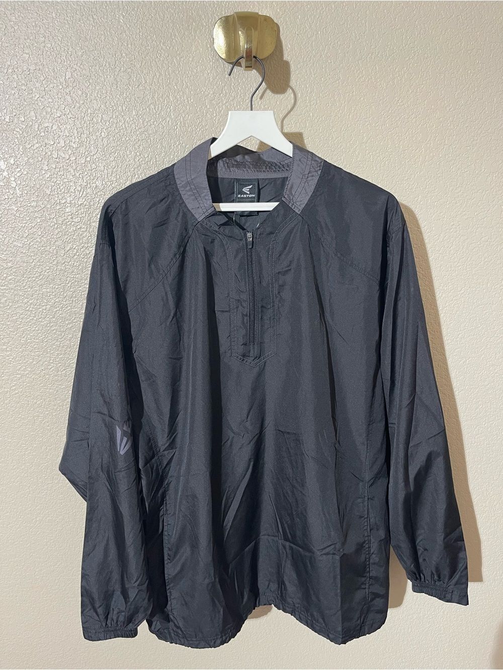 Easton Men's Black Pullover Windbreaker with Gray Trim